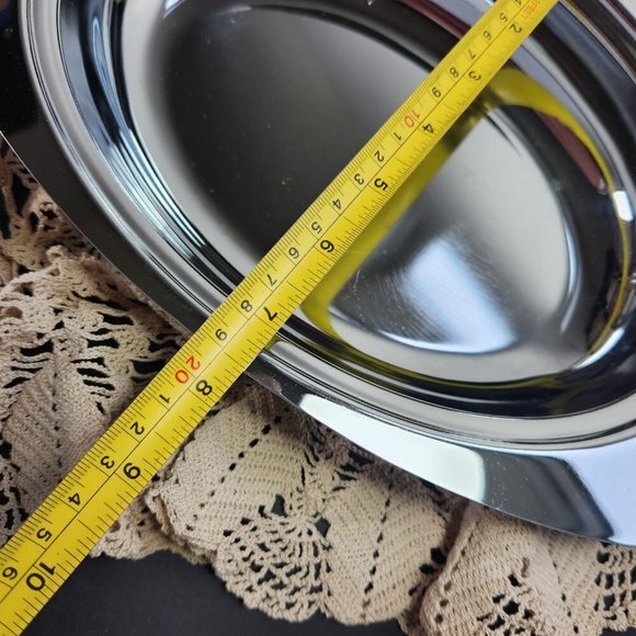 Gourmates by Glo-Hill Covered Dish with Bakelite Handles and Knob Servin… - Picture 3 of 10